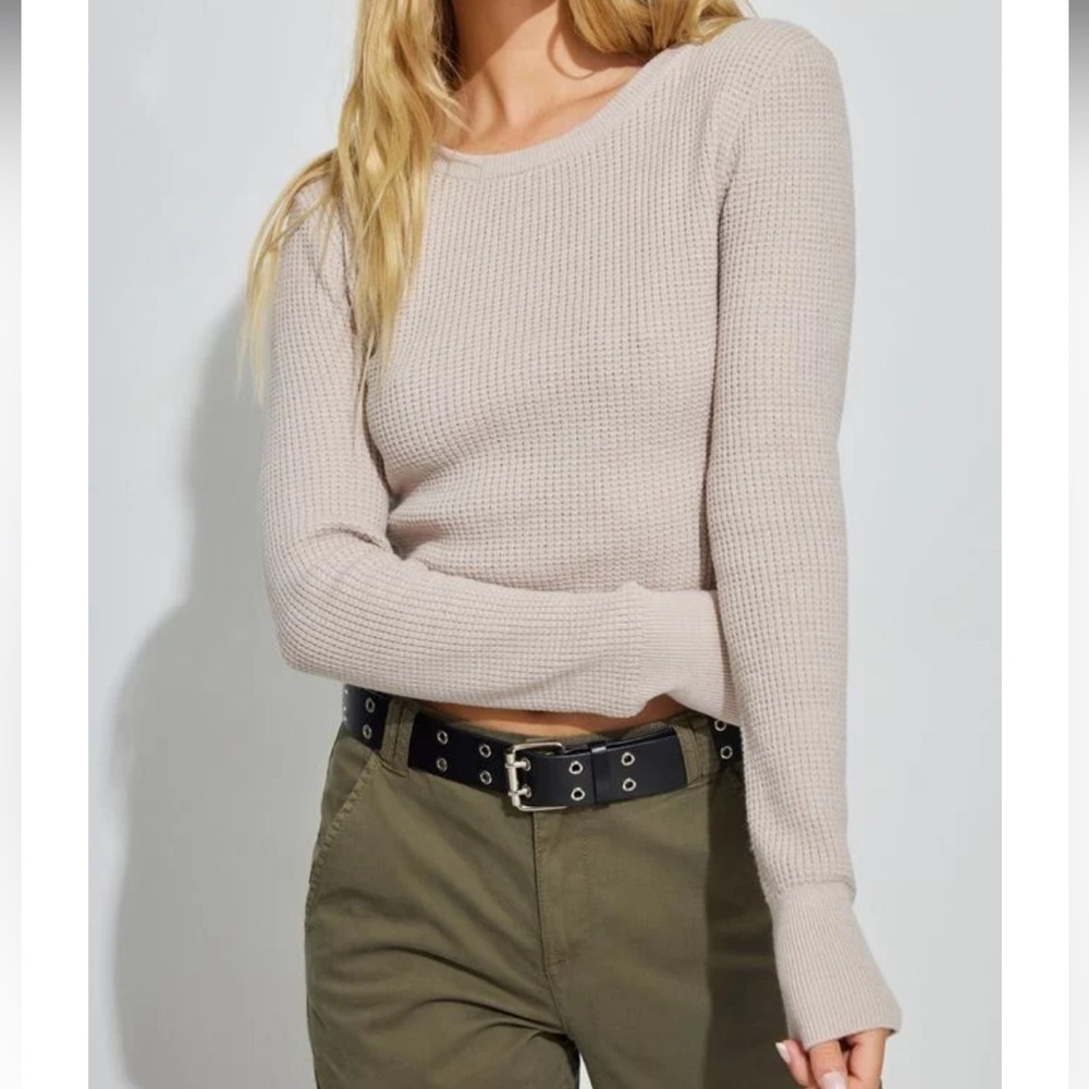 NWT Garage Pebble grey waffle sweater size small
